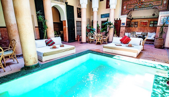 RIAD Traditionnel Central MEDINA - Heated swimming pool
