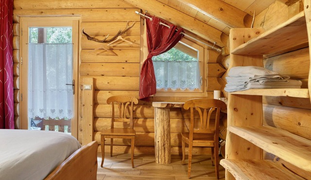 Room 'Cazzuffi Pervinca' with Mountain View, Shared Garden and Wi-Fi