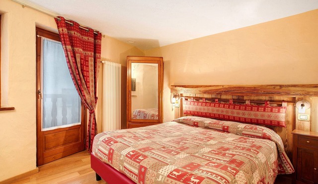 Room 'Tata' with shared terrace and Wi-Fi