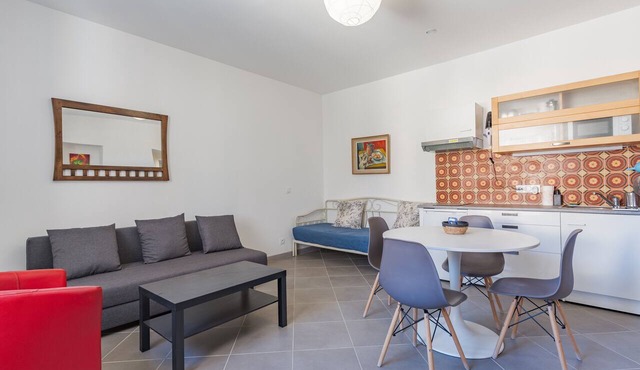 Spacious 44 m² Apartment in Village Center - No. 2