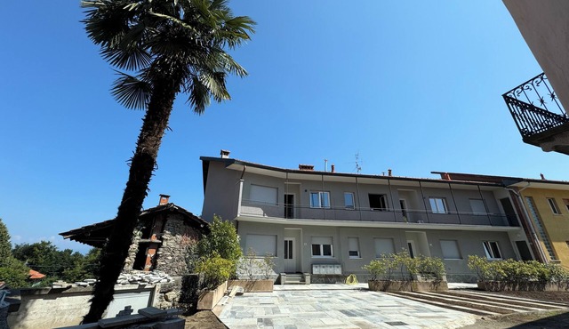 Spacious and bright apartment with parking space, high speed wi-fi and balcony!