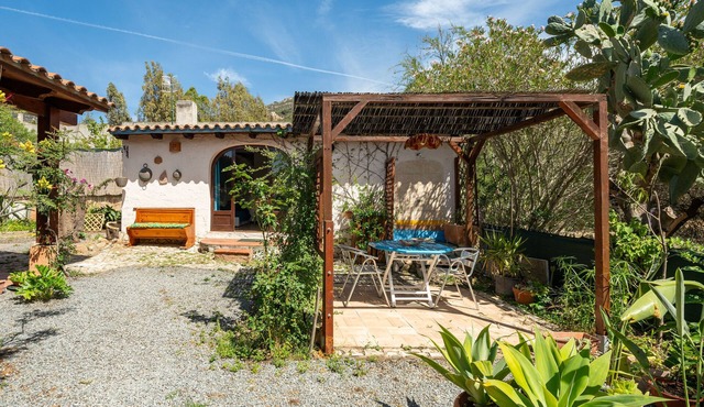 Studio Apartment 'Beach Room' Quartu sant'Elena, Wi-Fi and Air Conditioning