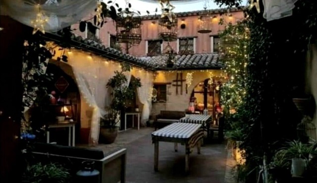 Studio Apartment 'Loft Borgo Anninnia' with Terrace, Shared Garden & Wi-Fi