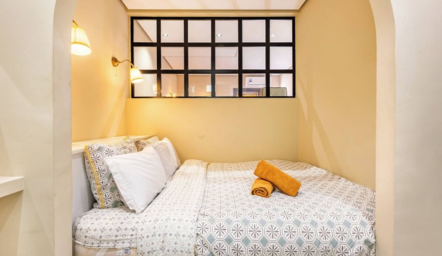 Studio Deluxe Blue - with balcony