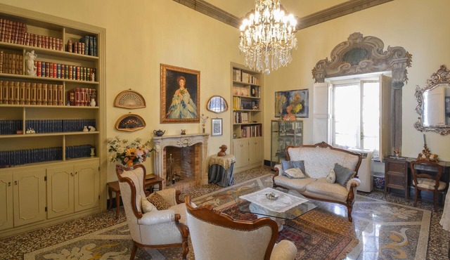 Stunning apartment in Genova Sestri Ponente