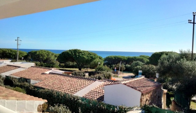 Stunning villa for 7 guests with A/C, WIFI, TV and patio