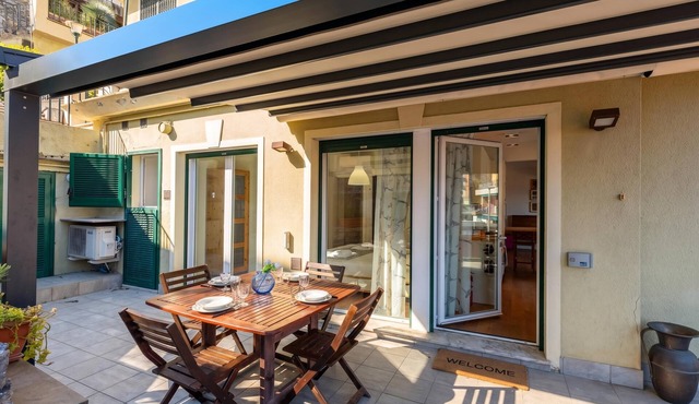 The Blue Window Apartment In Bogliasco, Bogliasco, Italy