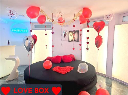 The Igloo Milano -Luxury Eclectic Suite - Jacuzzi - MilanoFlats