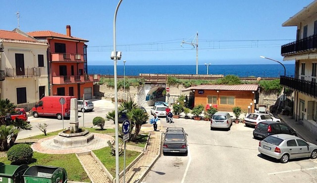 Three Steps from the Sea with Free Parking
