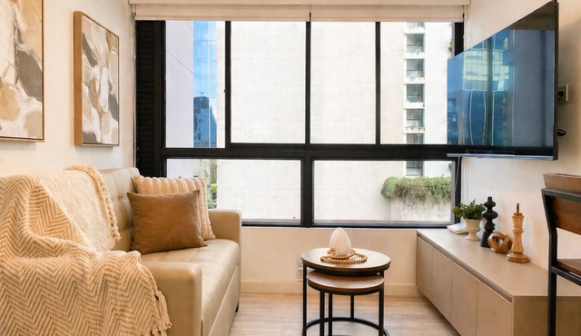 Tranquil 2-bedroom apartment in charming San Isidro neighborhood