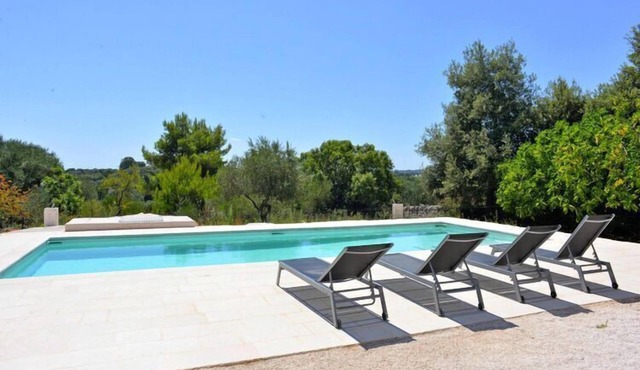 Trullo with pool facilities Cisternino