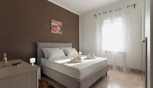 Two-room ground floor apartment with free parking space