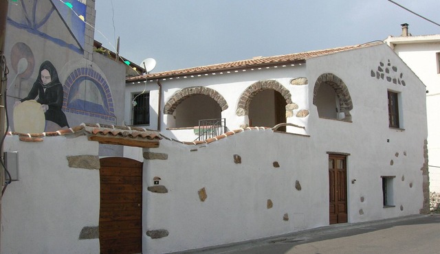 Typical Sardinian house on the East coast near the Gulf of Orosei. Discover it!