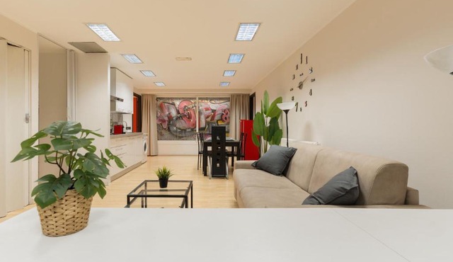 Urban Loft with pool table - M3 and Train station - Duomo in 10 min