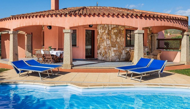 V.18 Acquamarina Costa Rei – Villa with Private Pool Right on the Beach