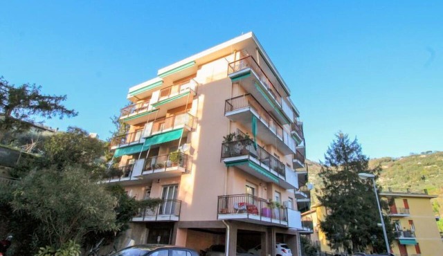 Valle dei Poggi by Interhome