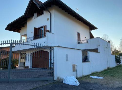 Villa Dina