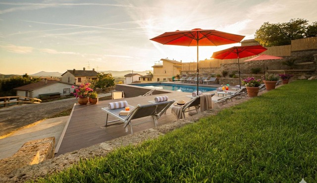 Villa Esclusiva 7 Camere con Piscina 40min da Roma
