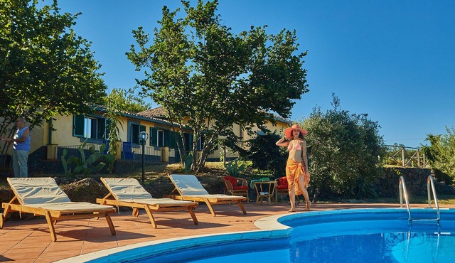 Villa Gialla - Villa with private pool and fantastic sea view and Etna volcano.