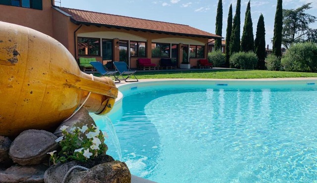Villa Giuseppe Bernabei Guest House