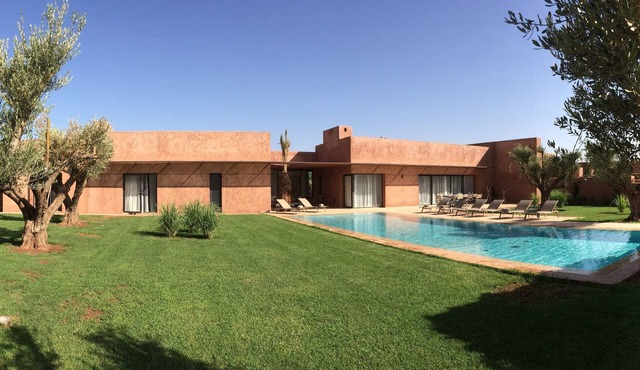 VILLA LULLABY Golf Royal Palm