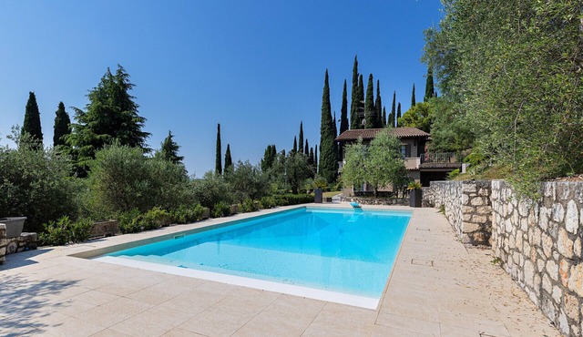 Villa Mariavittoria with private pool