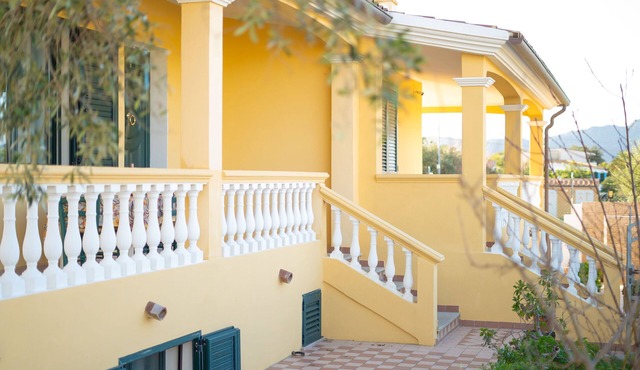 Villa Mirto 1 - Two Bedroom Apartment, Sleeps 3
