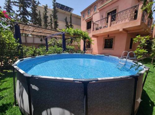 Villa RAHA
