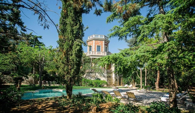 Villa Rosa Resort - House 8