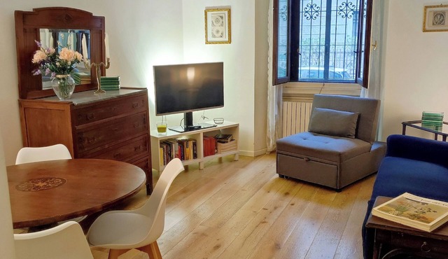 VITRUVIO 42 DELUXE | Modern Milan Apartment | Central Location | Sleeps 3