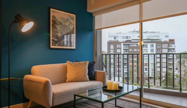 w* | Extraordinary 2BR w/balcony in San Isidro