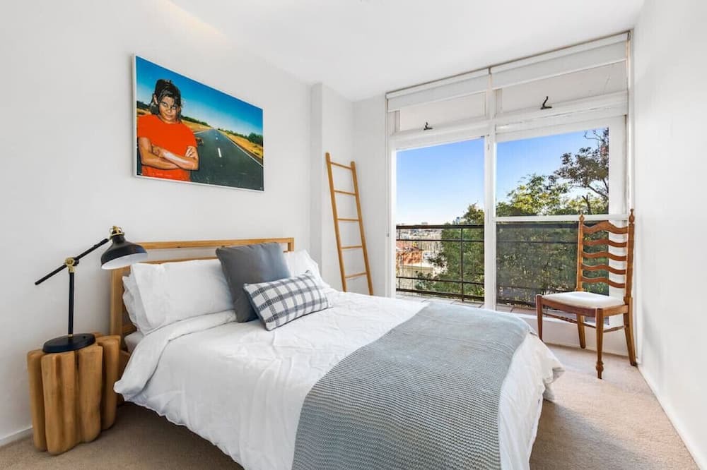 Photo of Others in Darling Point