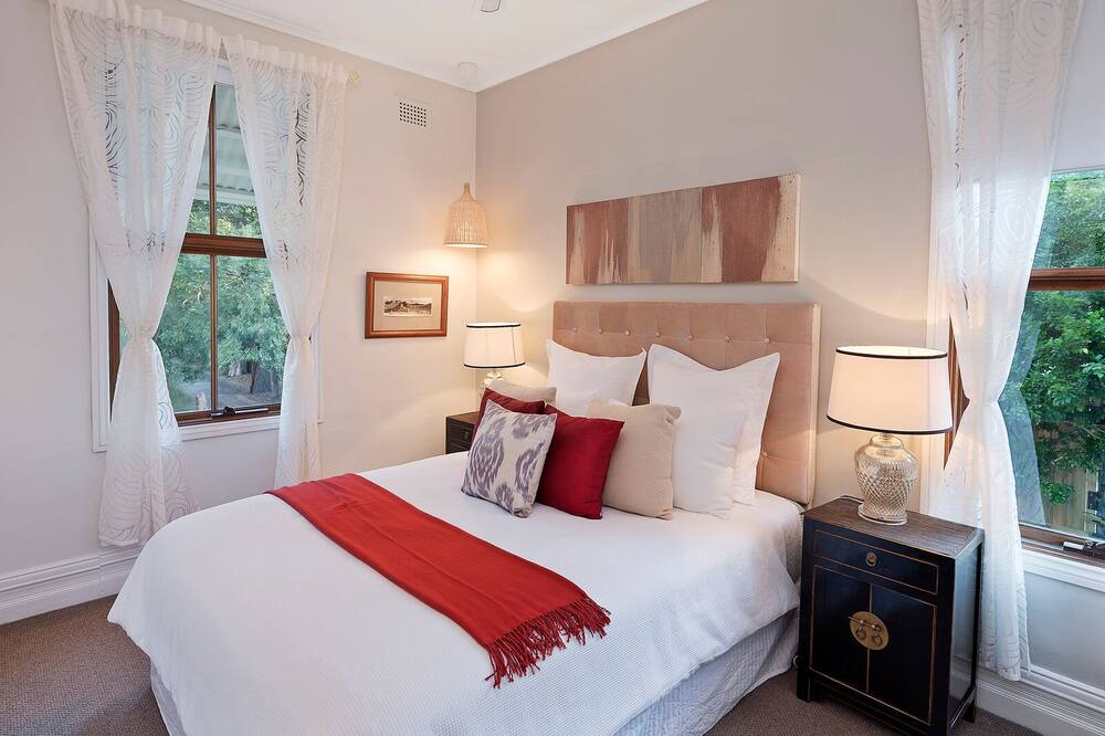 Photo of Bedroom in Leichhardt