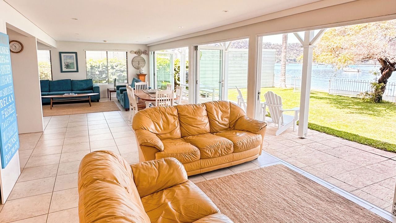 Photo of Livingroom in Dangar Island