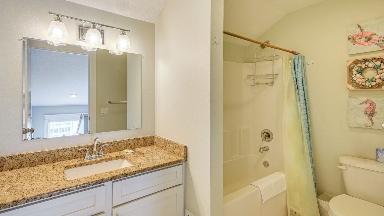 Photo of Bathroom in Marineland Acres
