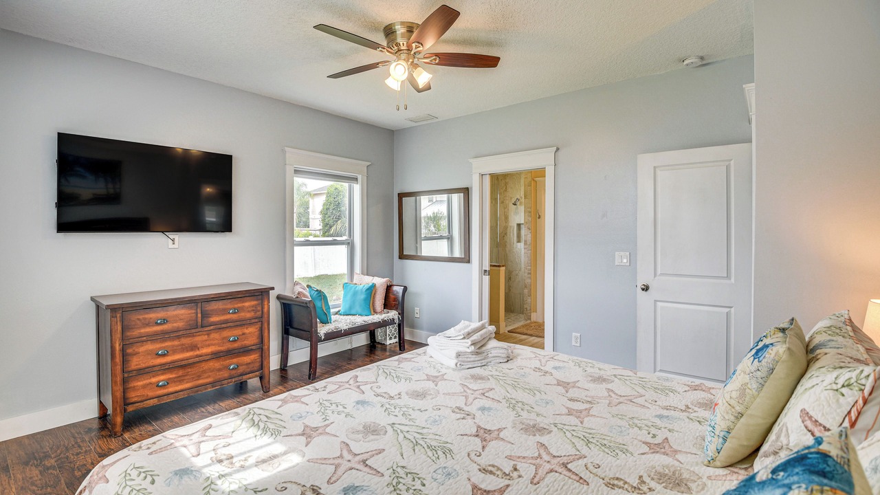 Photo of Bedroom in Marineland Acres