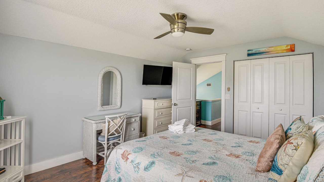 Photo of Bedroom in Marineland Acres