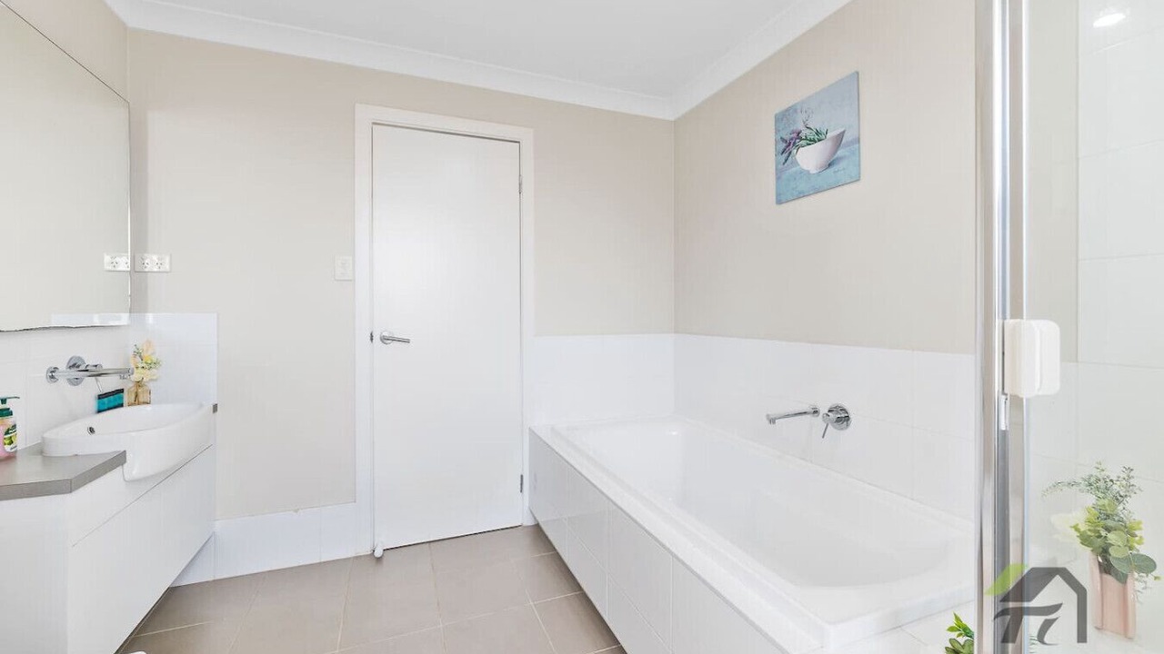 Photo of Bathroom in The Ponds